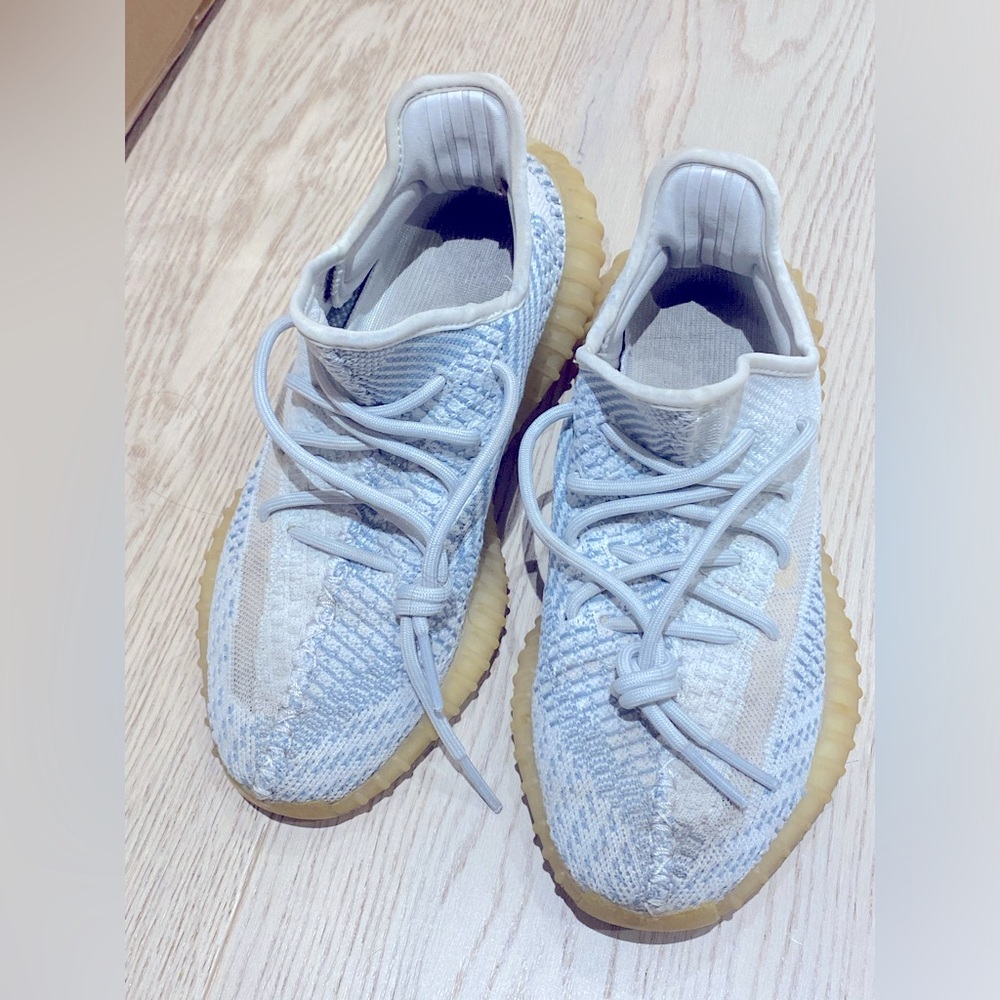 Yeezy 350 v2 boost size 5.5M blue